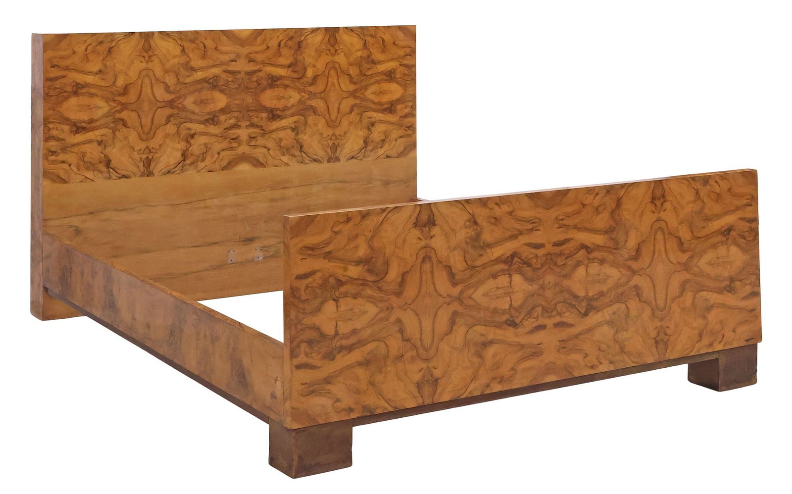 ITALIAN ART DECO PERIOD MATCHED & FIGURED WALNUT BED (1 of 3)