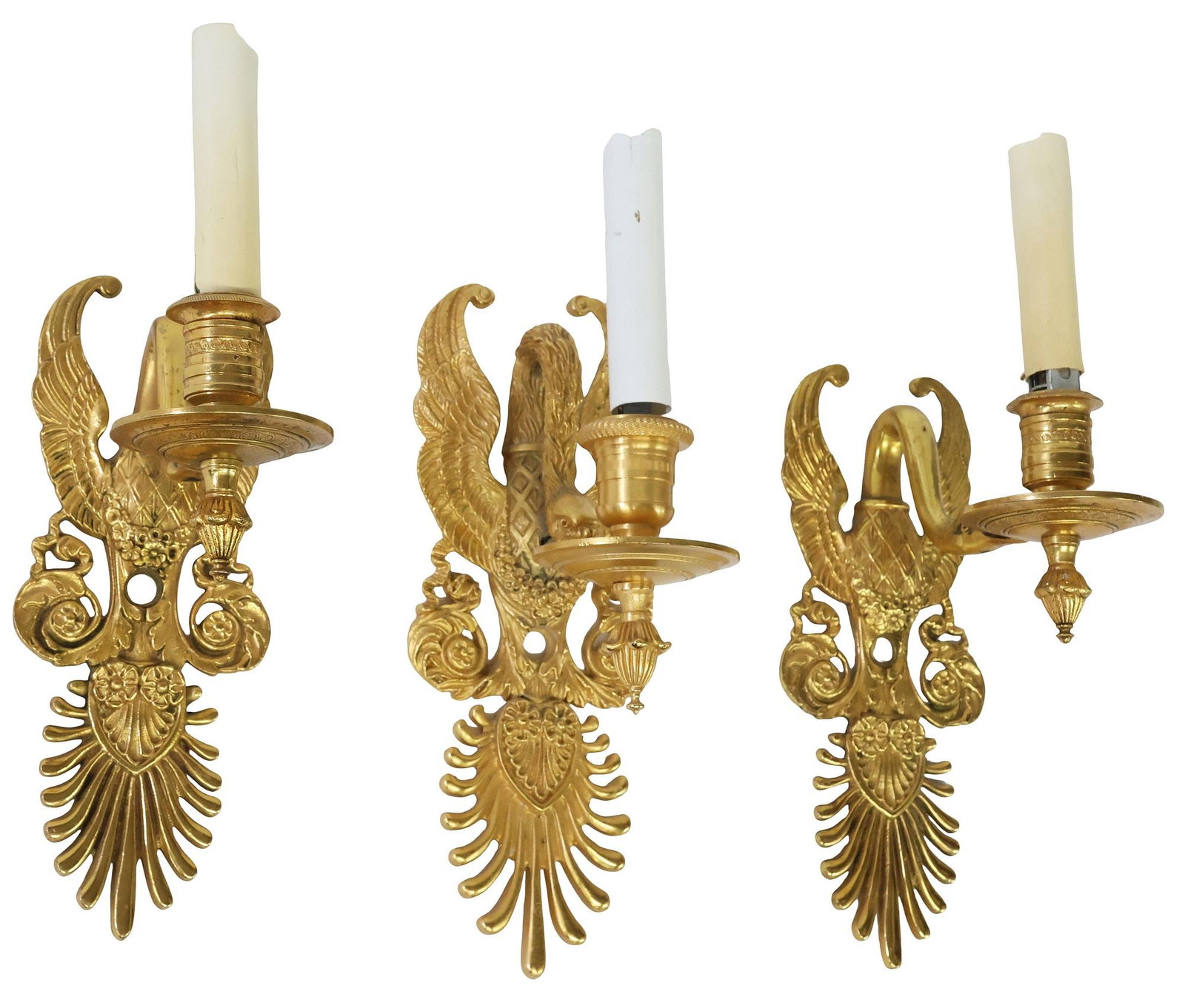 (3) DESIGNER SHERLE WAGNER (ATTRIB.) GILT BRONZE SINGLE LIGHT SWAN SCONCES: (lot of 3) Bronze dore single-light wall sconces, attributed to Sherle Wagner International, 20th/21st c., each in the form of a swan, with floral and foliate motifs, over palmette finials, unsigned, 