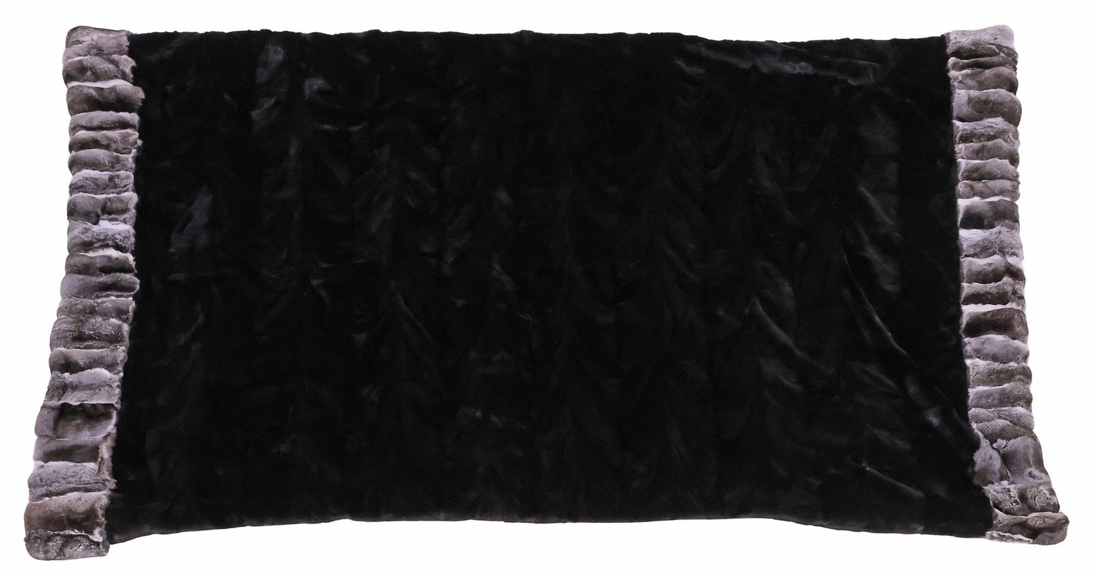 LARGE SKANDINAVIK CHINCHILLA TRIMMED FUR BLANKET / THROW (1 of 4)
