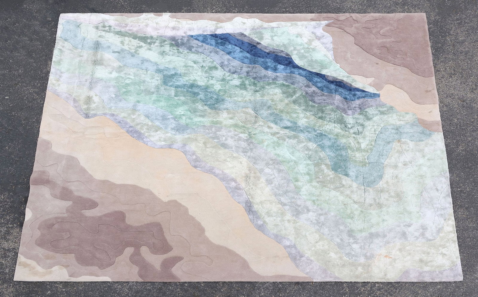 CONTEMPORARY GLOBAL VIEWS 'FRACTURED' DESIGNER RUG, 11'10" X 11'10": Contemporary designer "Fractured" rug, Global Views, hand-tied with wool and viscose pile, approx 11'10"l, 11'10"w **Provenance: Treasures from the vaults of a Dallas designer** **Please Note: All of 