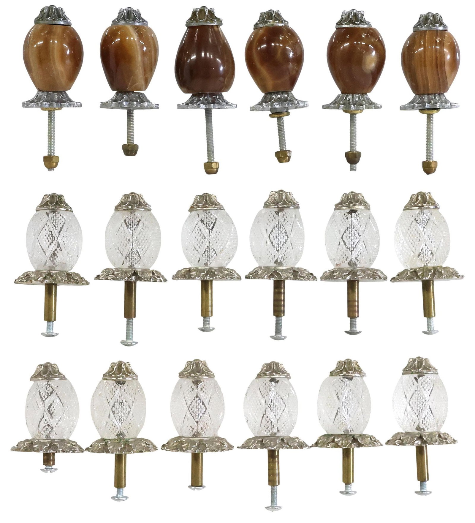 (18) SHERLE WAGNER CUT CRYSTAL PINEAPPLE & ONYX HARDWARE: KNOBS / PULLS (1 of 4)