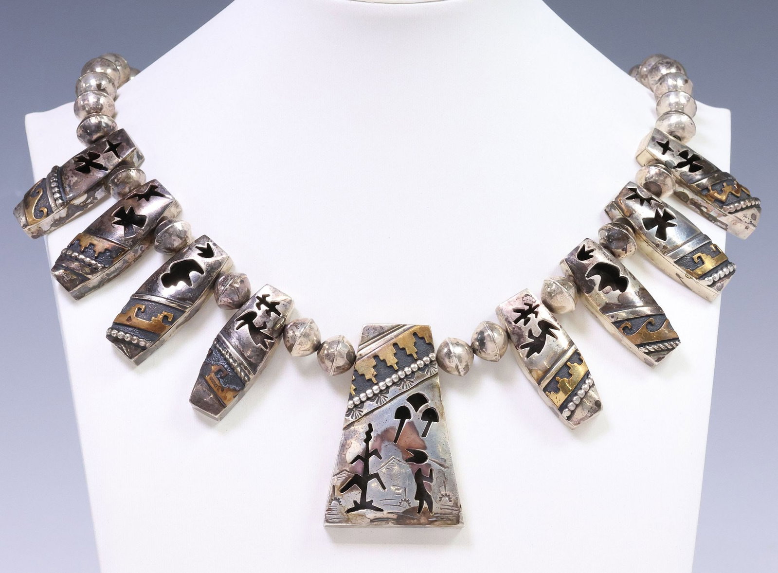 THOMAS (TOMMY) SINGER (1938-2014) NAVAJO SILVER & GOLD-FILL SHADOWBOX NECKLACE (1 of 7)