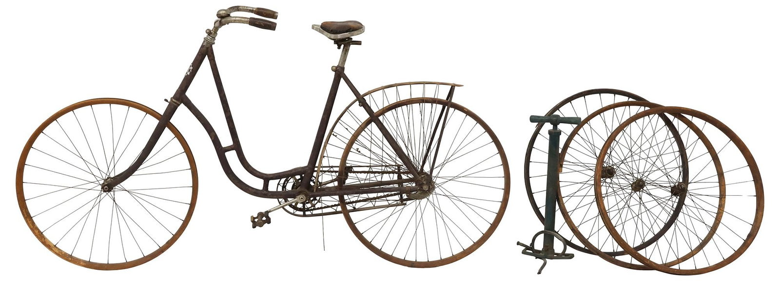 ANTIQUE AMES COMPANY 'MODEL I' WOMEN'S SAFETY BICYCLE & PARTS, 3 SPARE BENTWOOD RIMS (1 of 16)