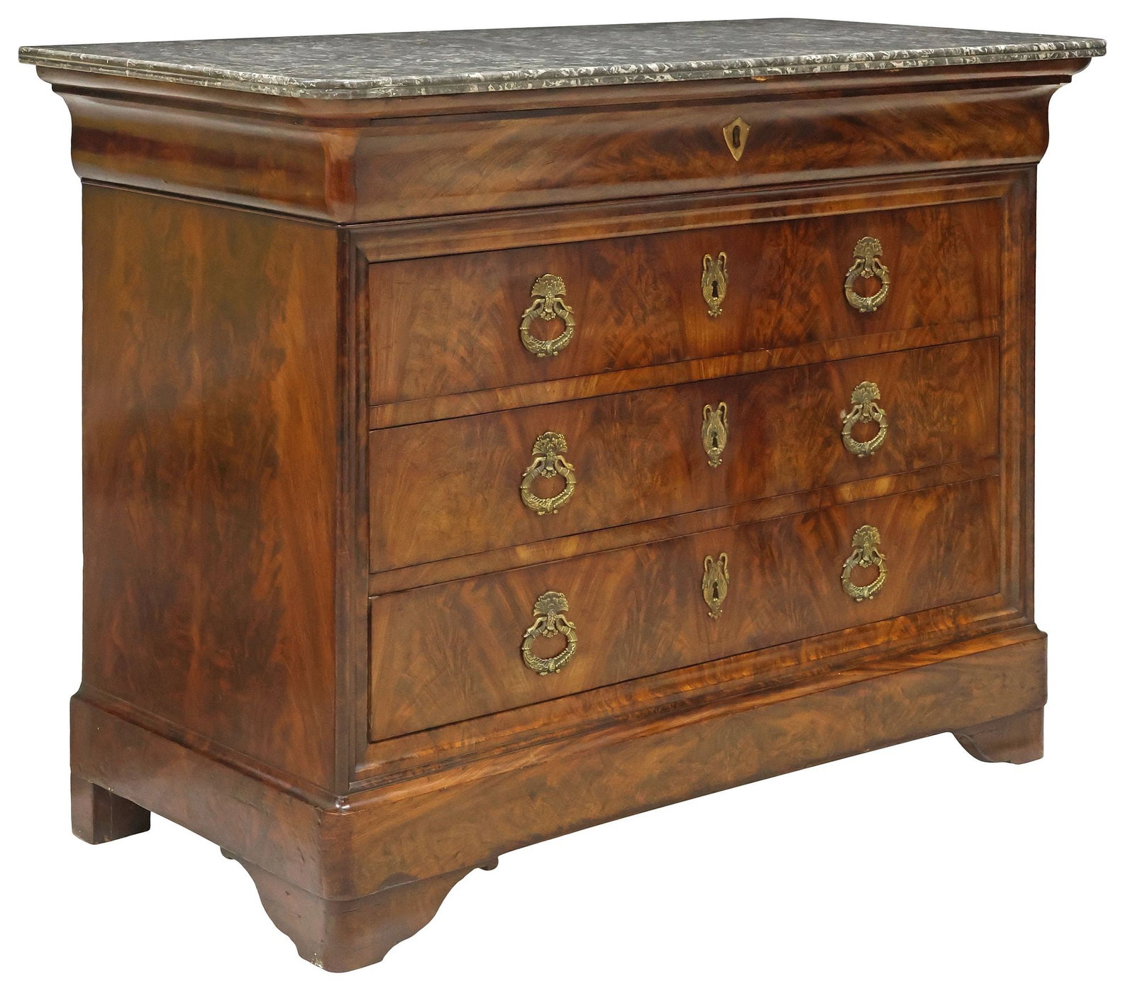 FRENCH LOUIS PHILIPPE FIGURED WALNUT COMMODE: French Louis Philippe period figured walnut commode, mid 19th c., having a rounded rectangular top, over a frieze drawer, and three standard drawers, ending on bracket feet, approx 39"h, 51.5"w, 25"d