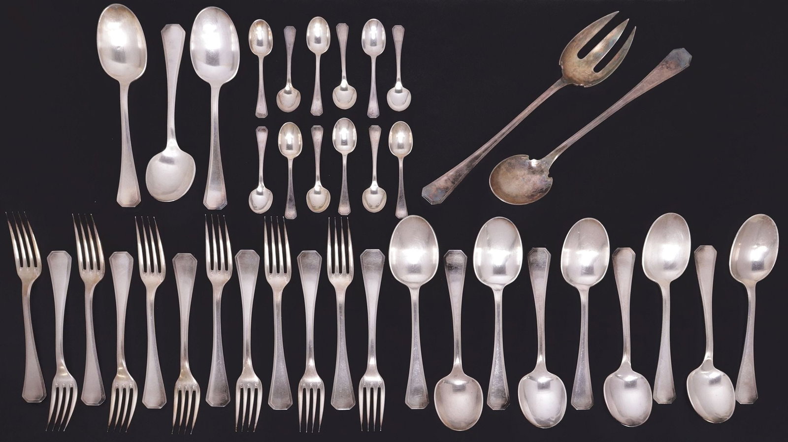 (38) CHRISTOFLE 'AMERICA' SILVERPLATE FLATWARE SERVICE IN BRANDED BOXES (1 of 5)