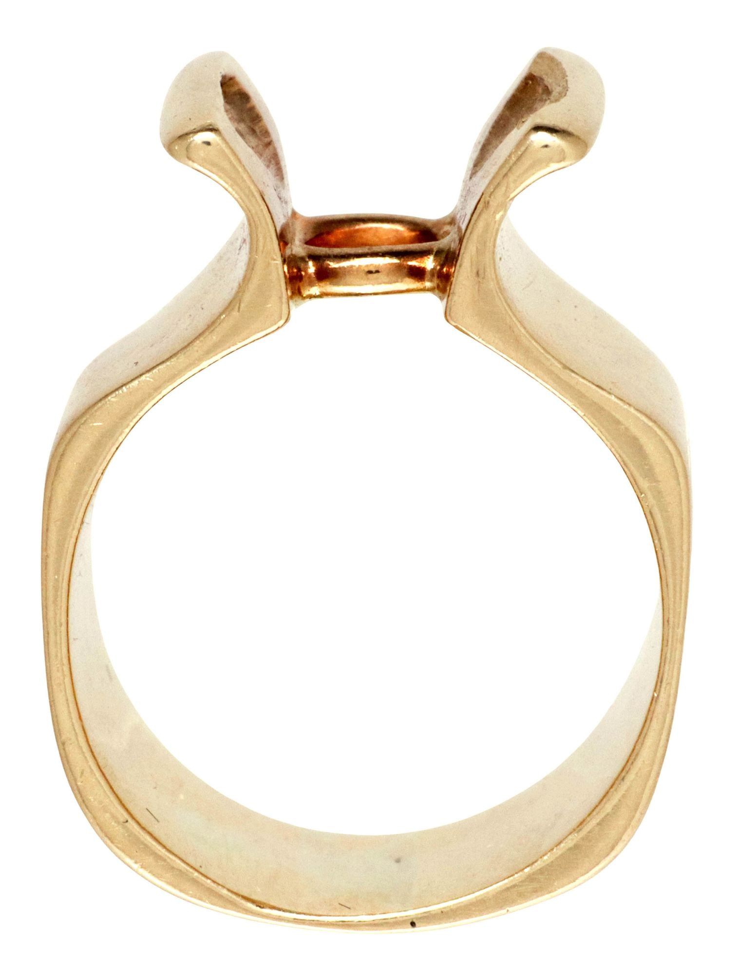 ESTATE 14KT YELLOW GOLD RING SETTING FOR 4.00CT ROUND DIAMOND: Estate 14kt yellow gold (tested) ring setting, previously holding a 4.00 carat round diamond, size 7, 13.5 grams **Note: 4.00 carat round diamond offered in this auction**