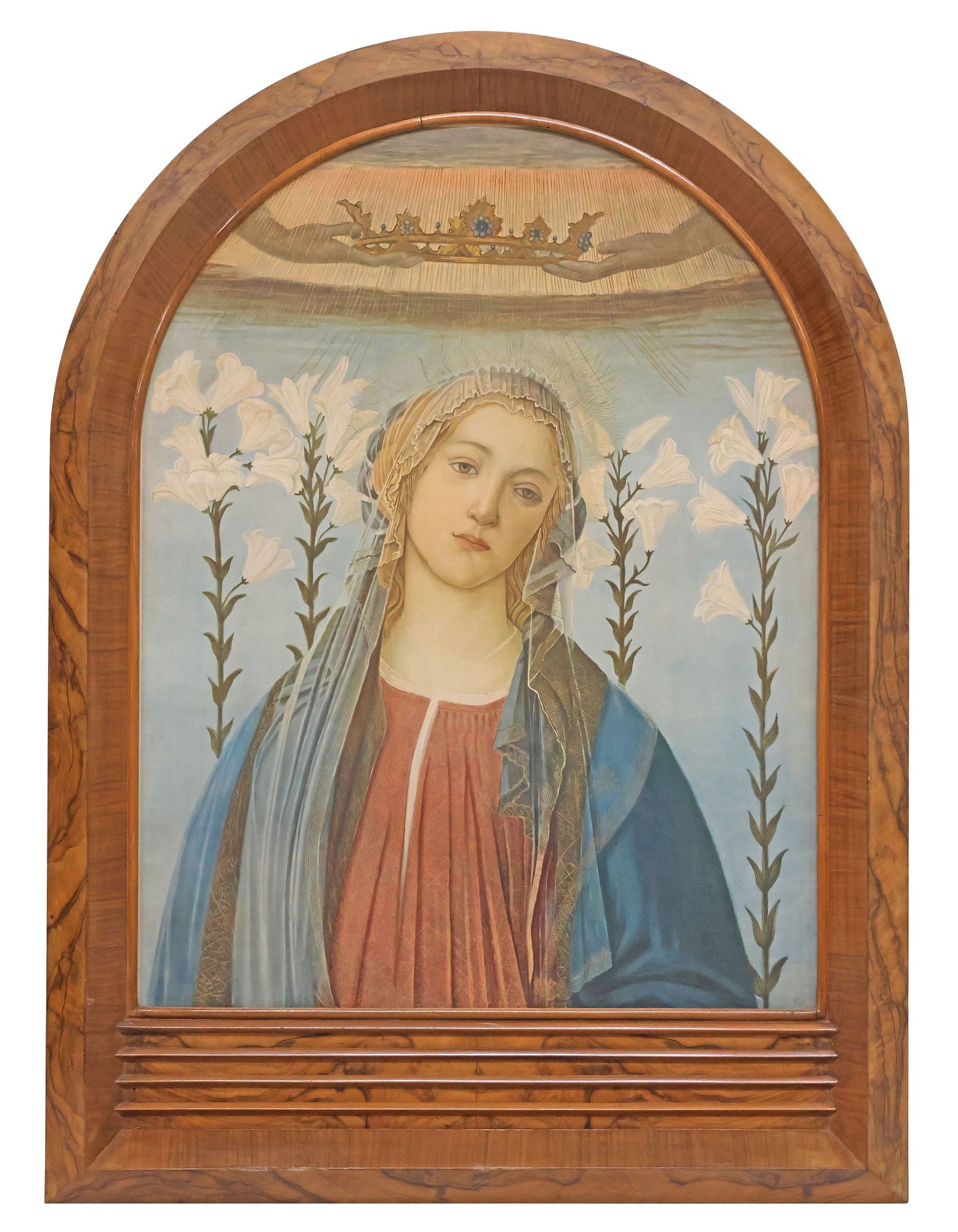 WALNUT-FRAMED RELIGIOUS PRINT AFTER BOTTICELLI, MARY WITH THE CHILD: Framed offset lithograph on paper, detail from "Mary with the Child and Singing Angels," after Sandro Botticelli (Italian, c.1445-1510), housed in an arched burled walnut frame, sight: approx 31"h, 23