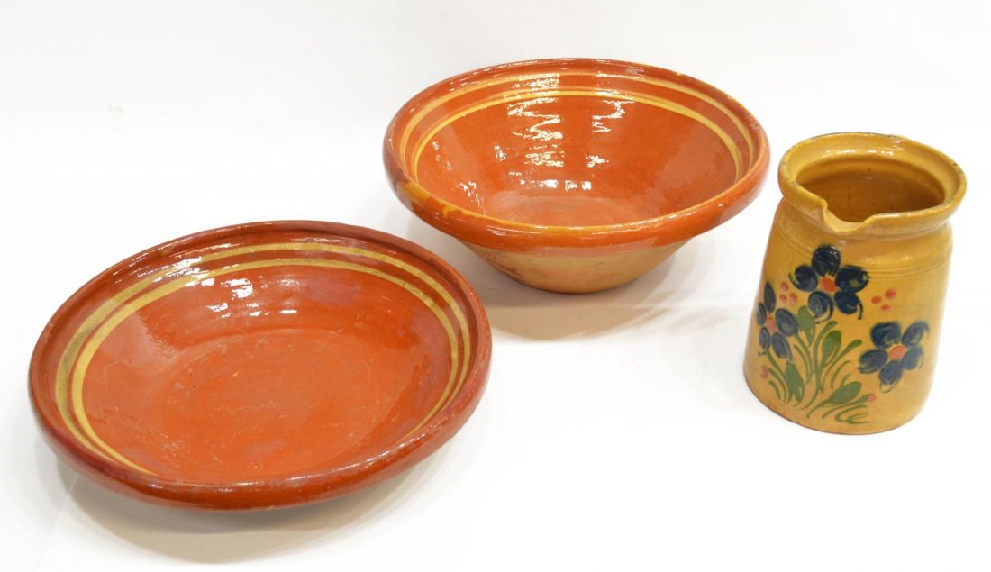 (3) ANTIQUE CONTINENTAL GLAZED EARTHENWARE GROUP: (lot of 3) Antique Continental earthenware group, comprising: (1) French glazed pottery pitcher, with polychrome floral decor, 7.5"h; (1) basin with glazed interior, burnt orange with cream accents, a