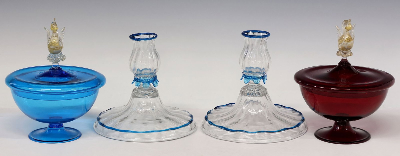 (4) VENETIAN GLASS TABLE ARTICLES, LIDDED COMPOTES & CANDLESTICKS (1 of 7)