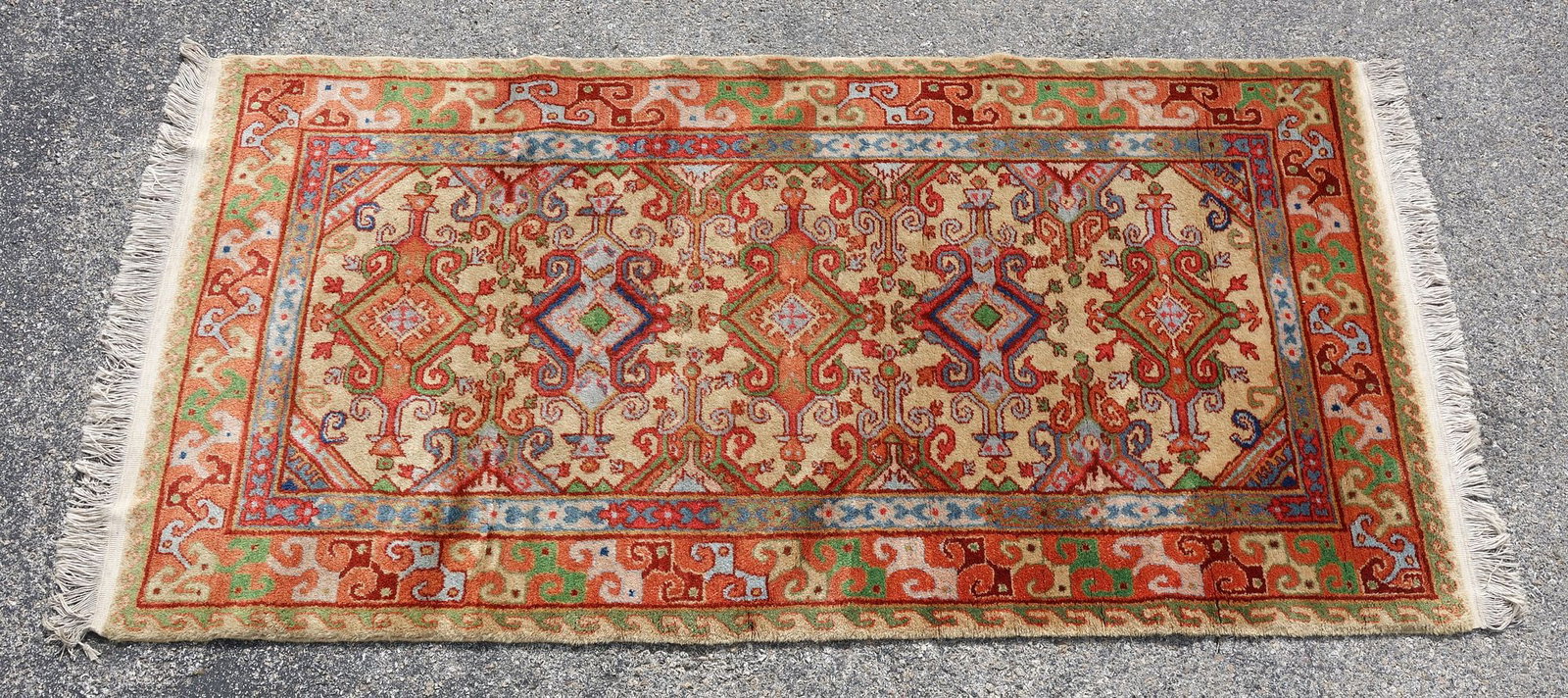 ESTATE HAND-TIED RUG, 6'1" X 3'1.5": Estate hand-tied rug, approx 6'1"l, 3'1.5"w **Please Note: All of the rugs offered in this auction would likely benefit from a professional cleaning. Estate rugs may show some