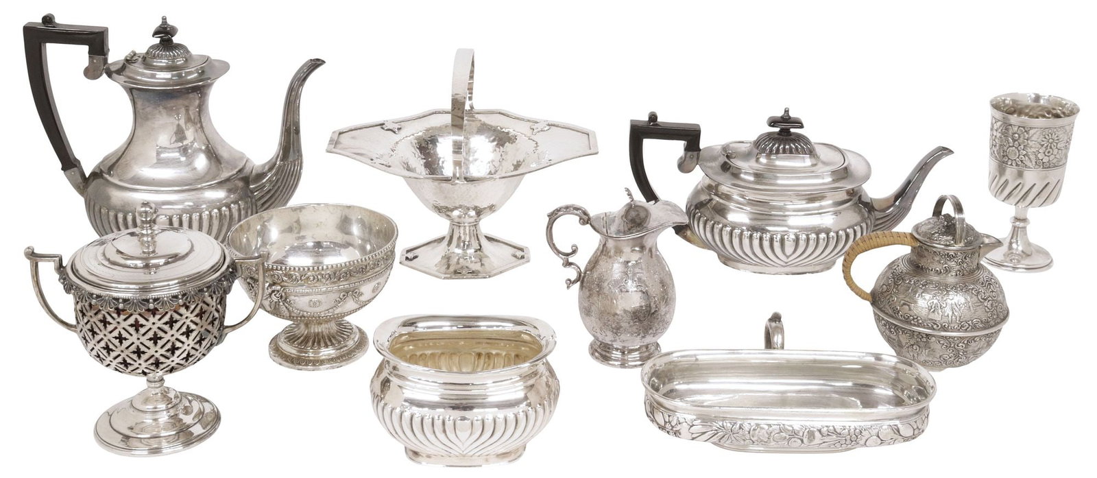 (10) AMERICAN & ENGLISH SILVERPLATE TABLEWARE & PARTIAL TEA SERVICE (1 of 10)