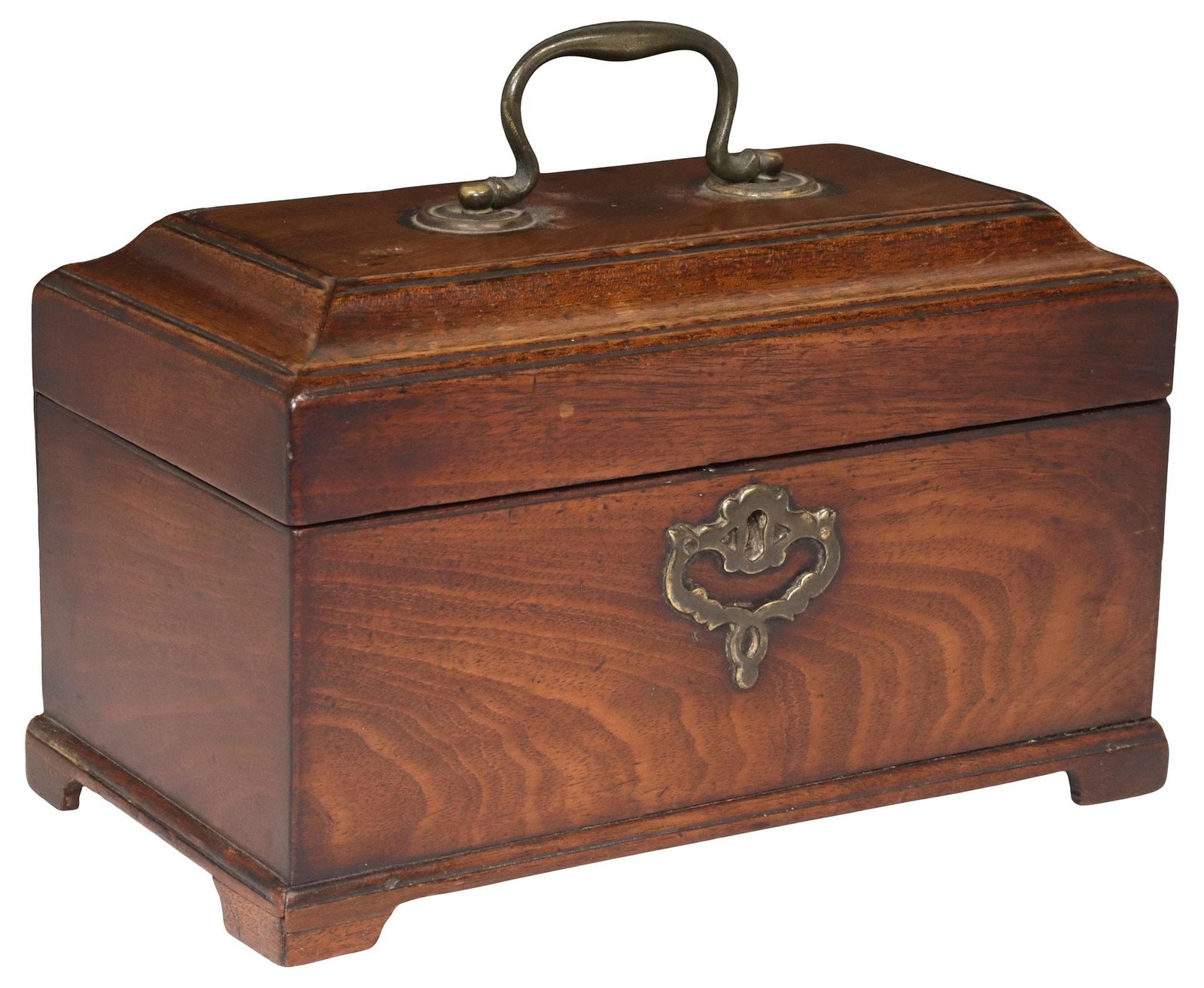 ENGLISH CHIPPENDALE PERIOD MAHOGANY TRIPLE SECTION TEA CADDY: English Chippendale period mahogany tea caddy, 18th c., the top having molded edge and swing handle, fancy pierced escutcheon, triple divided interior, on bracket feet, interior lacking lids, approx 6