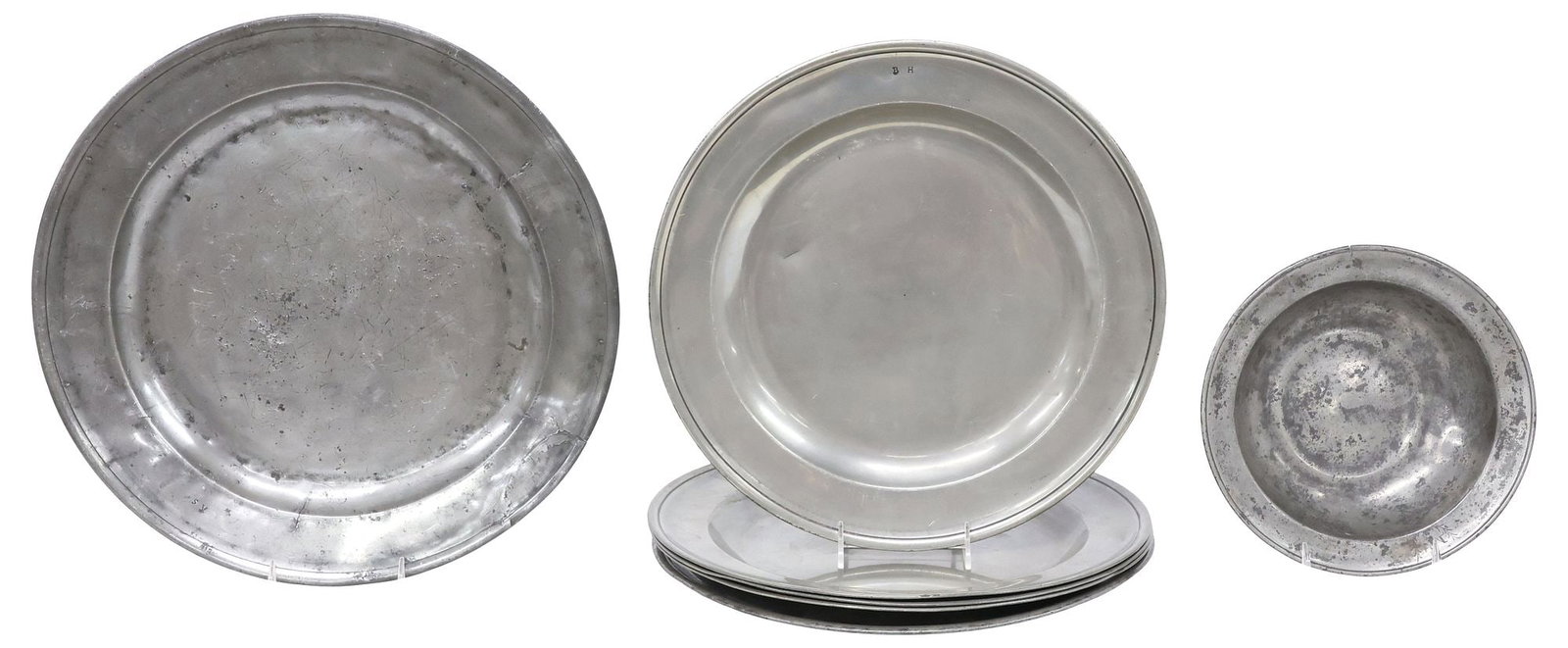 (7) LARGE ANTIQUE ENGLISH PEWTER TABLEWARE, CHARGERS & BOWL (1 of 6)