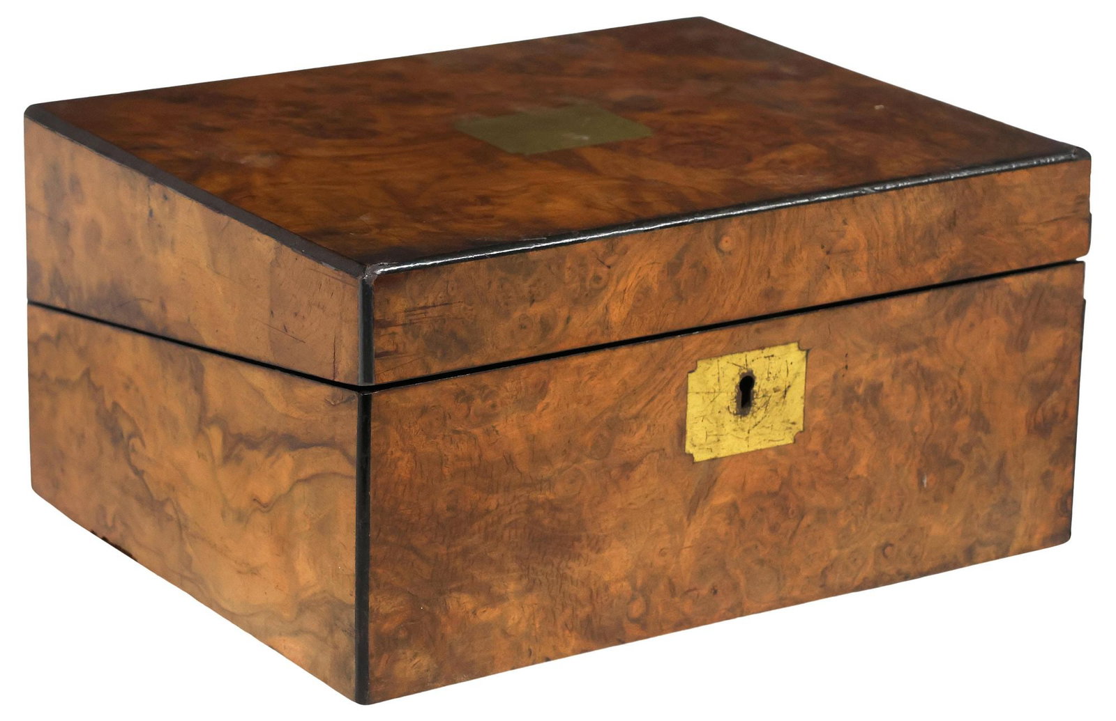 ENGLISH BRASS-MOUNTED BURLED WALNUT WRITING SLOPE / TRAVEL BOX: English burled walnut writing slope/ travel desk, late 19th c., the case with contrasting black linework, brass-mounted central cartouche and escutcheon, opening to worn velvet writing surface, above 