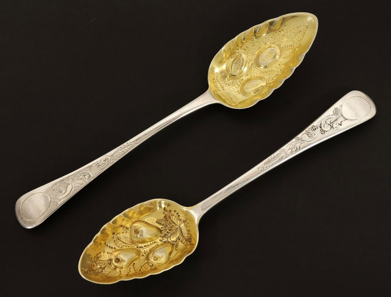 (2) ENGLISH GEORGE III PERIOD GILT-WASHED STERLING SILVER BERRY SPOONS (1 of 4)