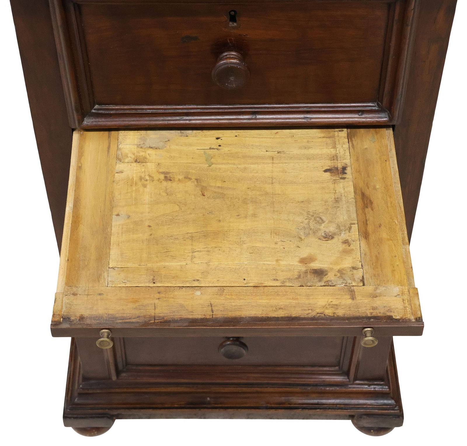 CONTINENTAL WALNUT 3-DRAWER NIGHTSTAND - 4