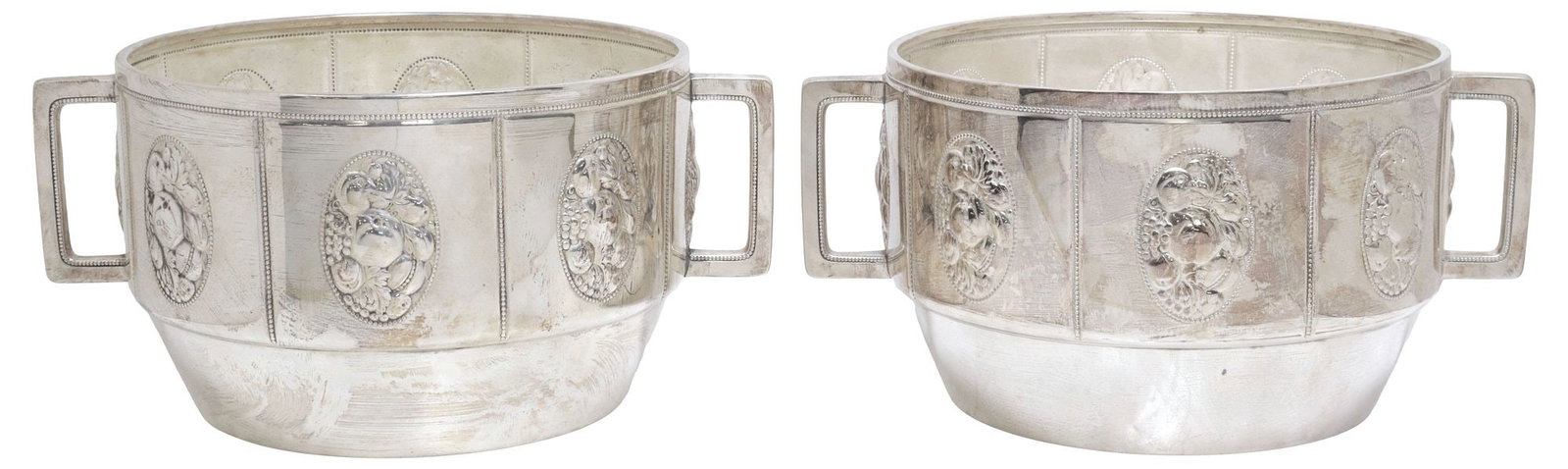 (2) GERMAN WMF ART NOUVEAU SILVERPLATE REPOUSSE PLANTERS / JARDINIERES (1 of 6)
