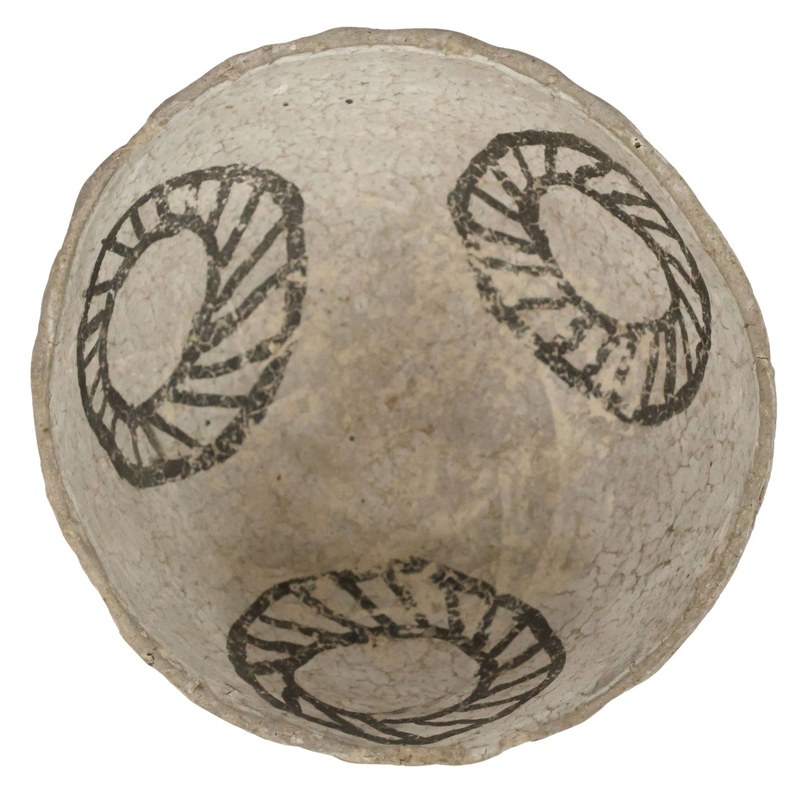 EARLY FORMATIVE PERIOD ANASAZI BLACK-ON-GREY POTTERY BOWL: Early formative period Anasazi black-on-grey pottery bowl, painted on the interior with three spoked circular motifs, approx 2 1/8"h, 4 1/8"diam, 0.5lbs **Provenance: From the collection of Frank K. R