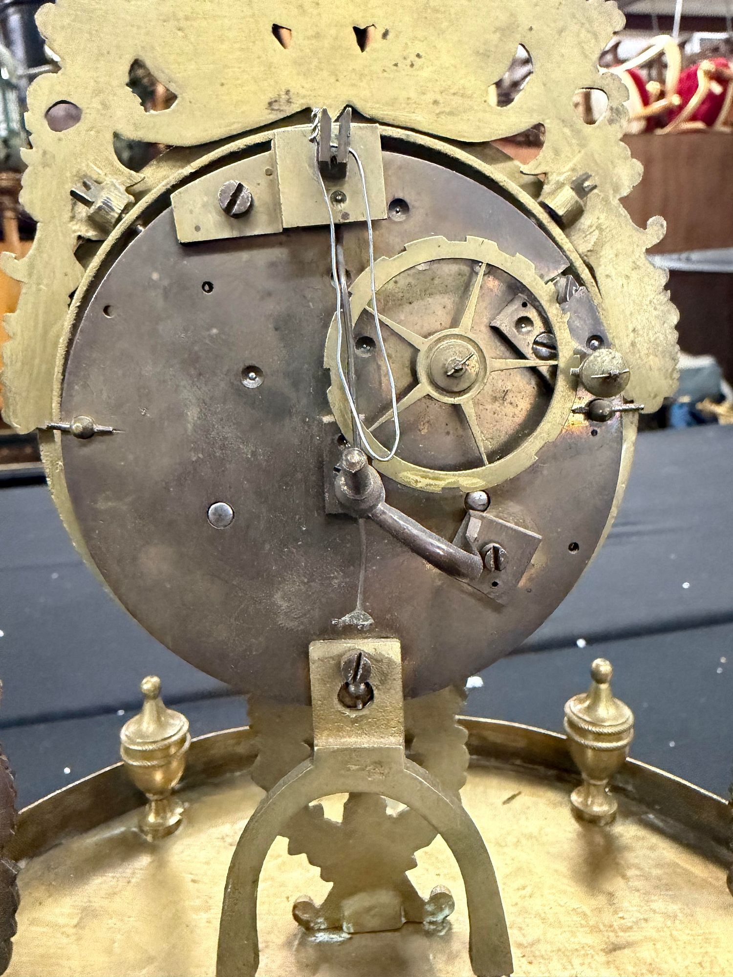 NEOCLASSICAL STYLE ORMOLU DEMILUNE MANTEL CLOCK - 6