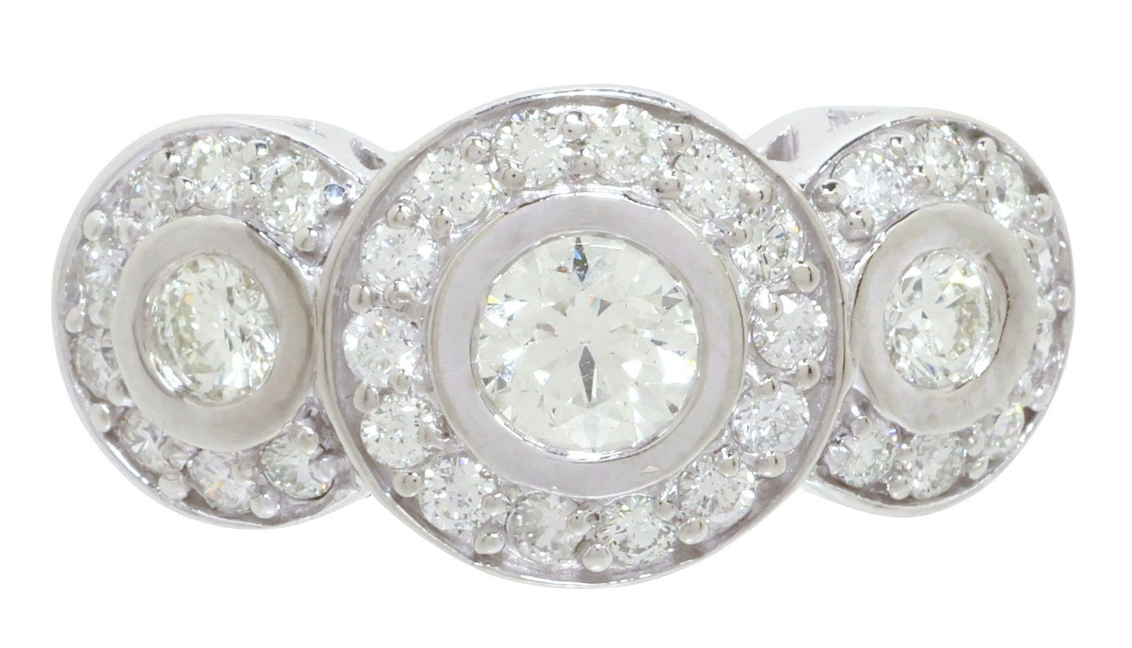 ESTATE 14KT WHITE GOLD & 2.06CTTW DIAMOND CIRCLE RING: Estate 14kt white gold and diamond ring, central round diamond, approx 0.95ct, average color: I, average clarity: SI1, flanked by (two) round diamonds, approx 0.50cttw, average color: I-J, average