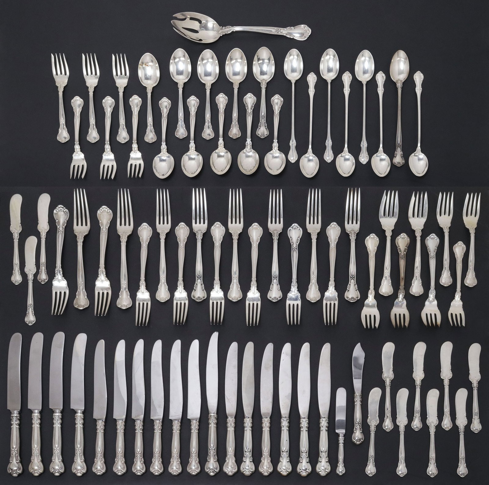 (79) GORHAM 'CHANTILLY' STERLING SILVER FLATWARE SERVICE, 65.90 OZT (1 of 6)