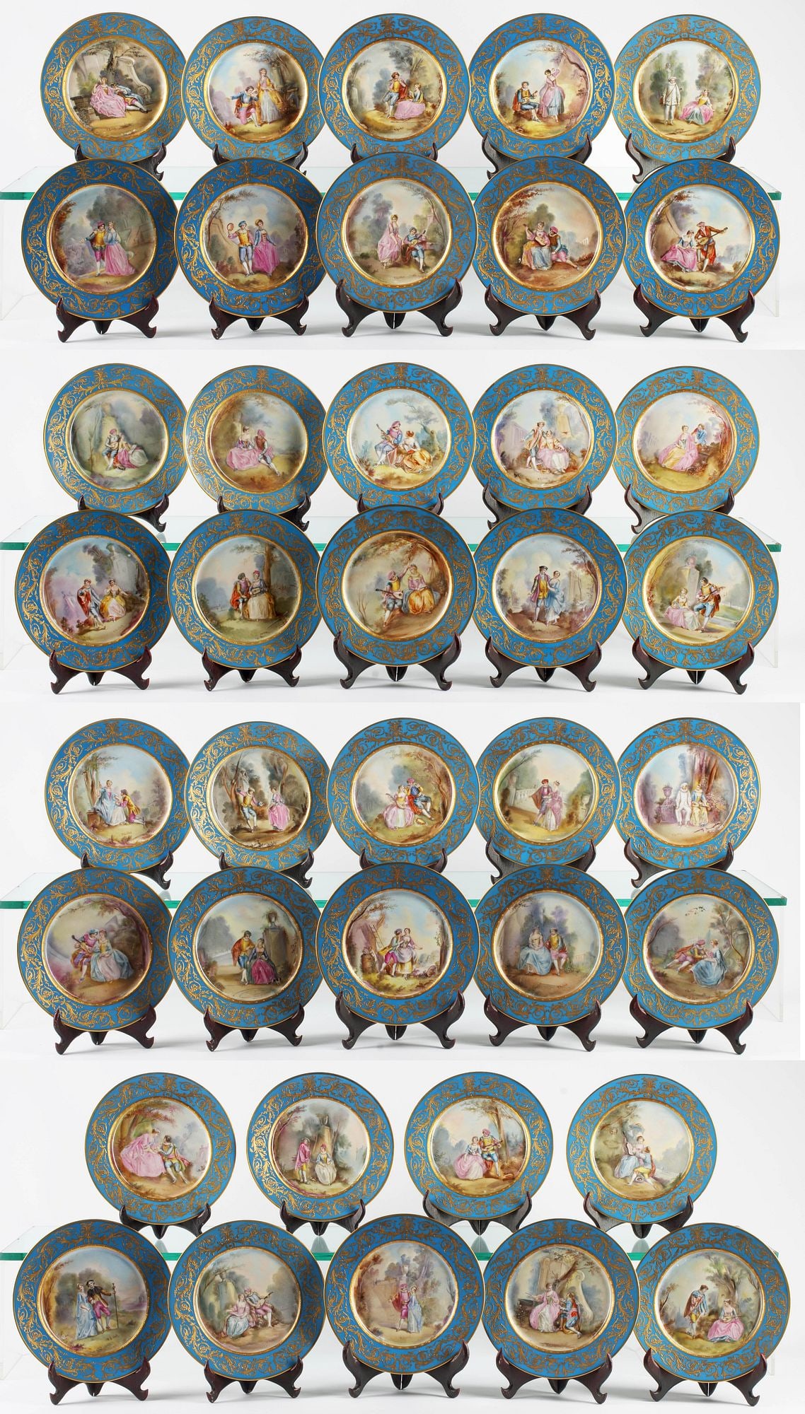 (39) FINE FRENCH SEVRES STYLE PARCEL-GILT BLEU CELESTE PORCELAIN DINNER PLATES (1 of 20)