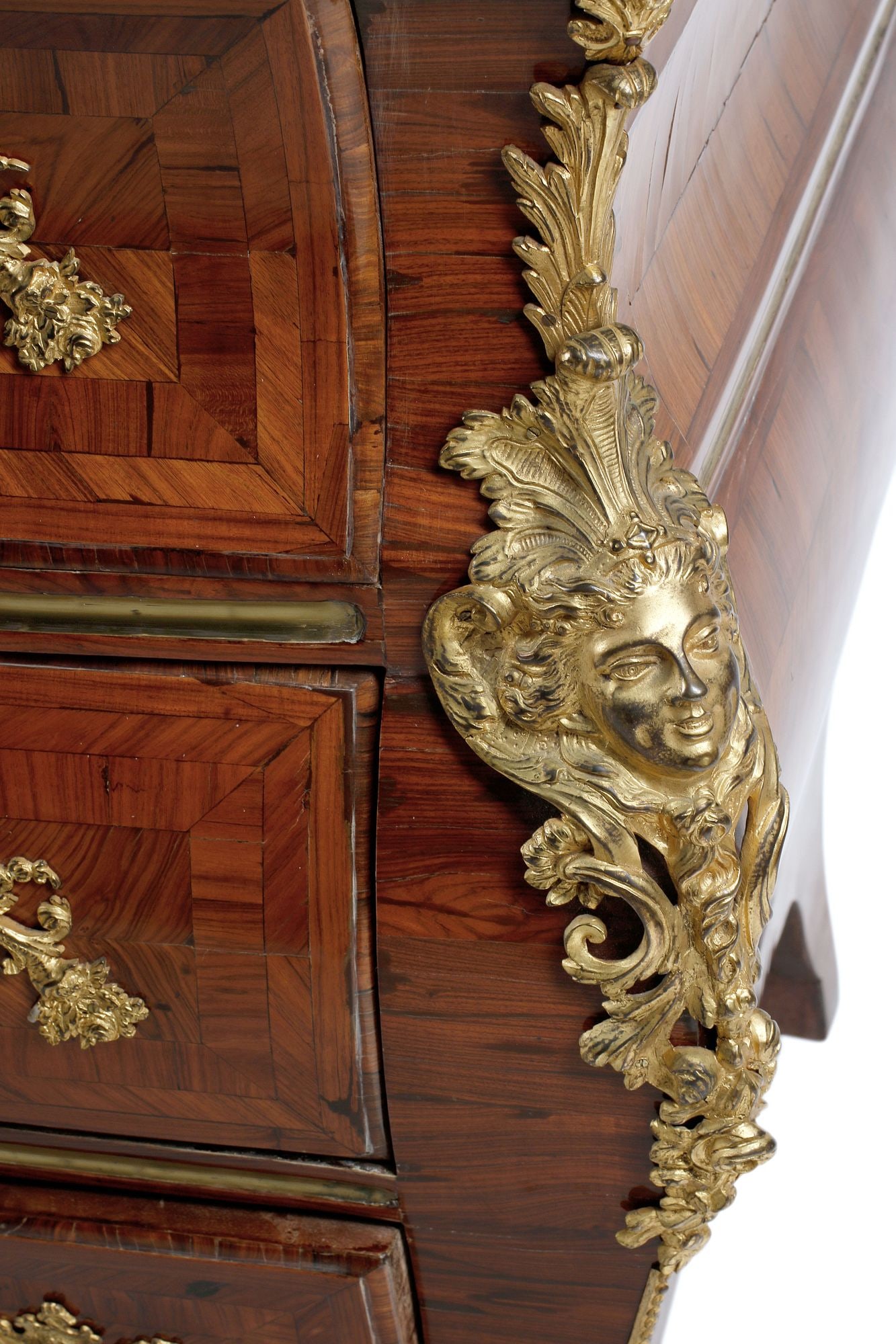 FRENCH REGENCE MARBLE-TOP ORMOLU-MOUNTED BOMBE COMMODE, 18TH C. - 4