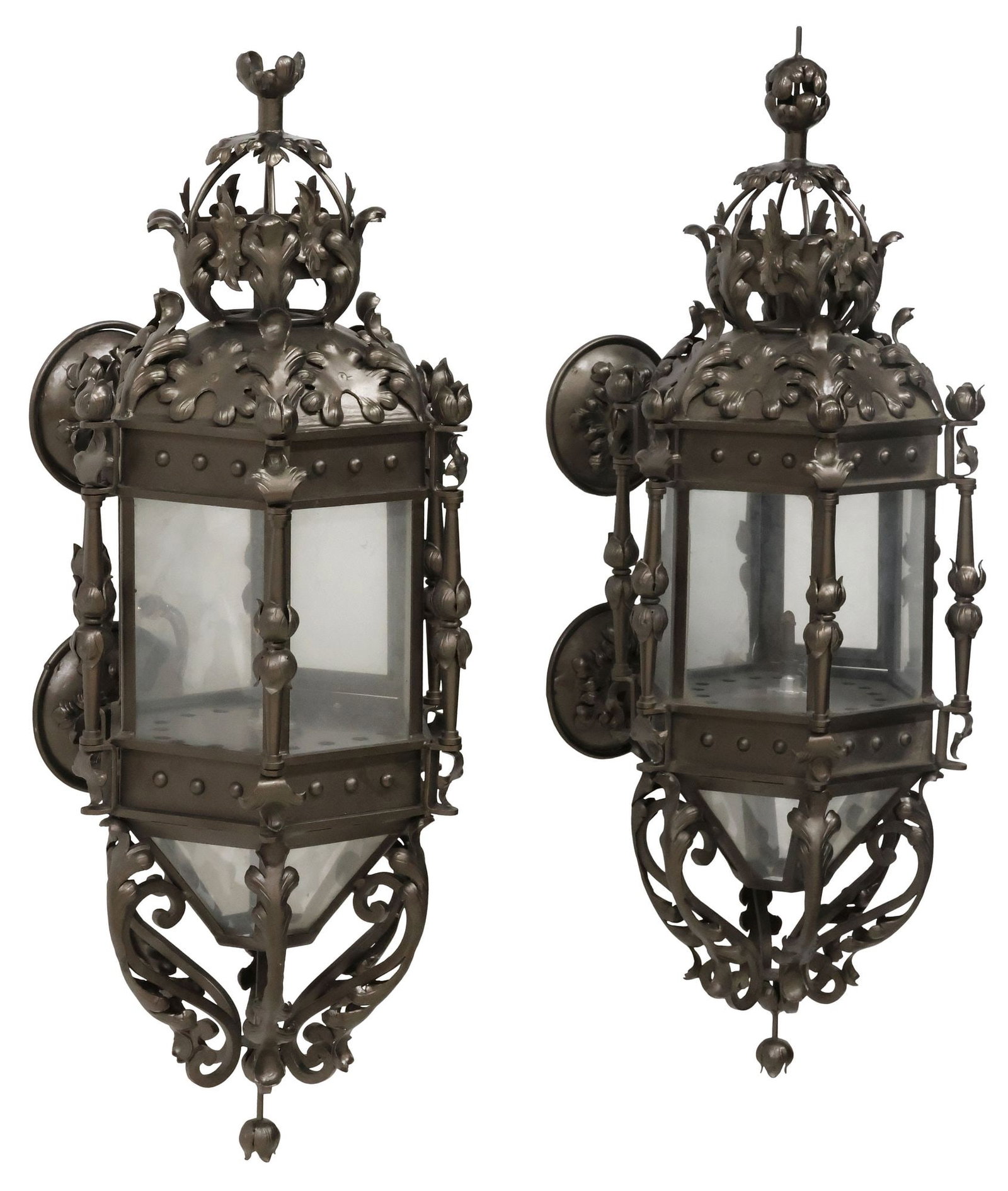 (2) LARGE BEVOLO PAINTED WROUGHT IRON & GLASS OUTDOOR GAS LANTERNS (1 of 6)