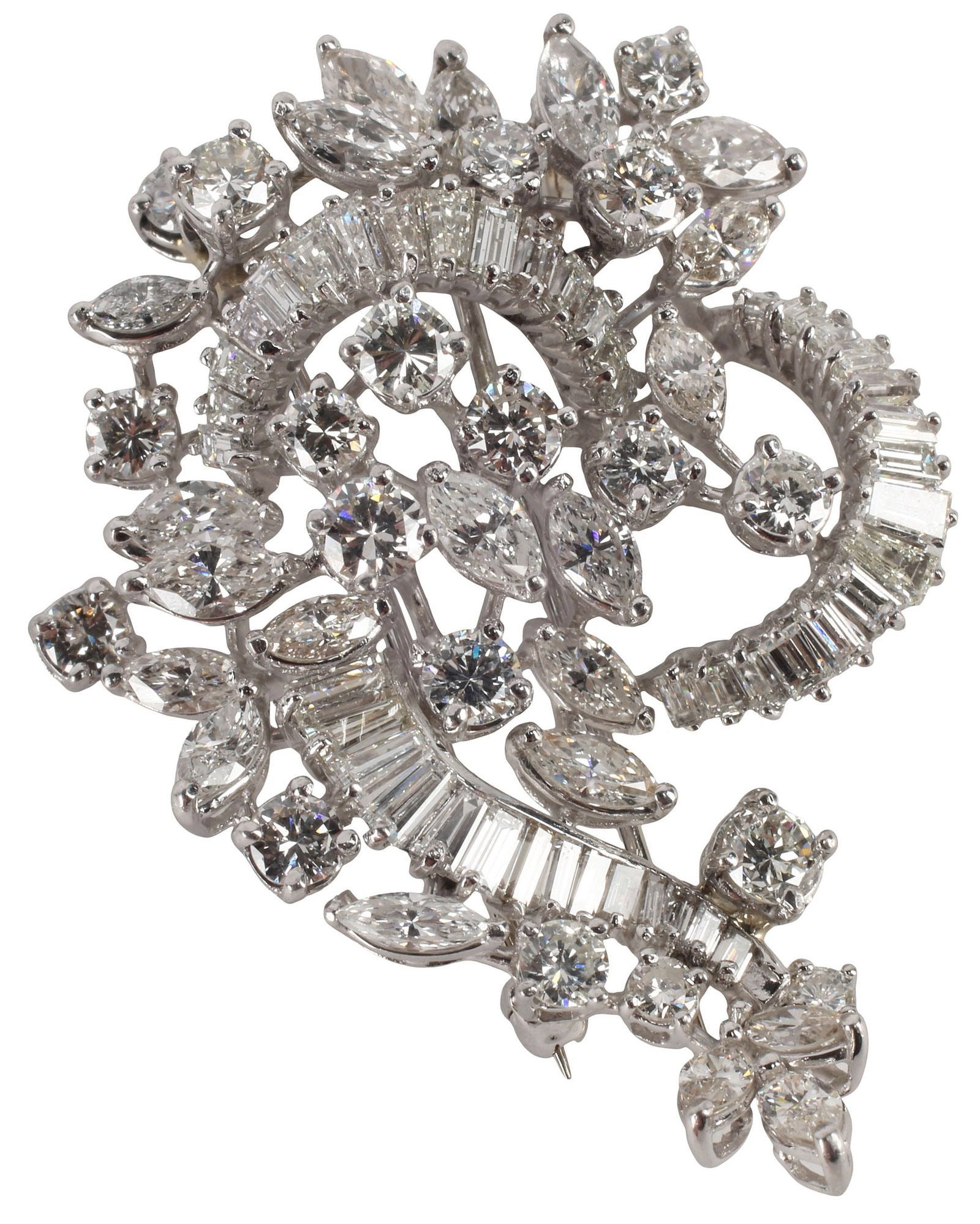 FINE ESTATE PLATINUM & 8.00CTTW DIAMOND DRESS CLIP / BROOCH: Estate platinum (tested) and diamond dress clip/ brooch, openwork scrolled design, set with numerous diamonds, of varied cuts, approx 8.00cttw, average color: H-I, average clarity: VS-I, clips test as