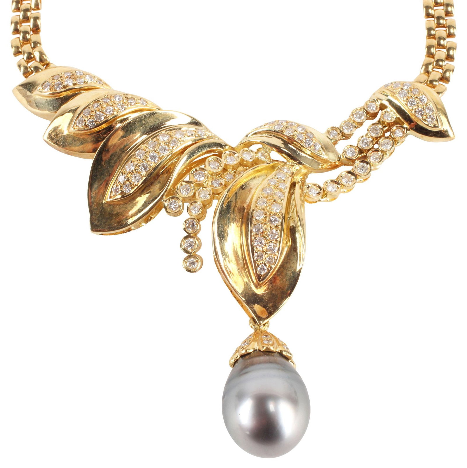 ESTATE 18KT YELLOW GOLD, DIAMOND & CULTURED TAHITIAN PEARL DROP NECKLACE: Estate Italian 18kt yellow gold, diamond drop necklace, a single cultured Tahitian pearl, drop shap, approx 14.5,, x 10mm, and numerous diamonds, approx 0.95cttw, average color: H-I, average clarity: 
