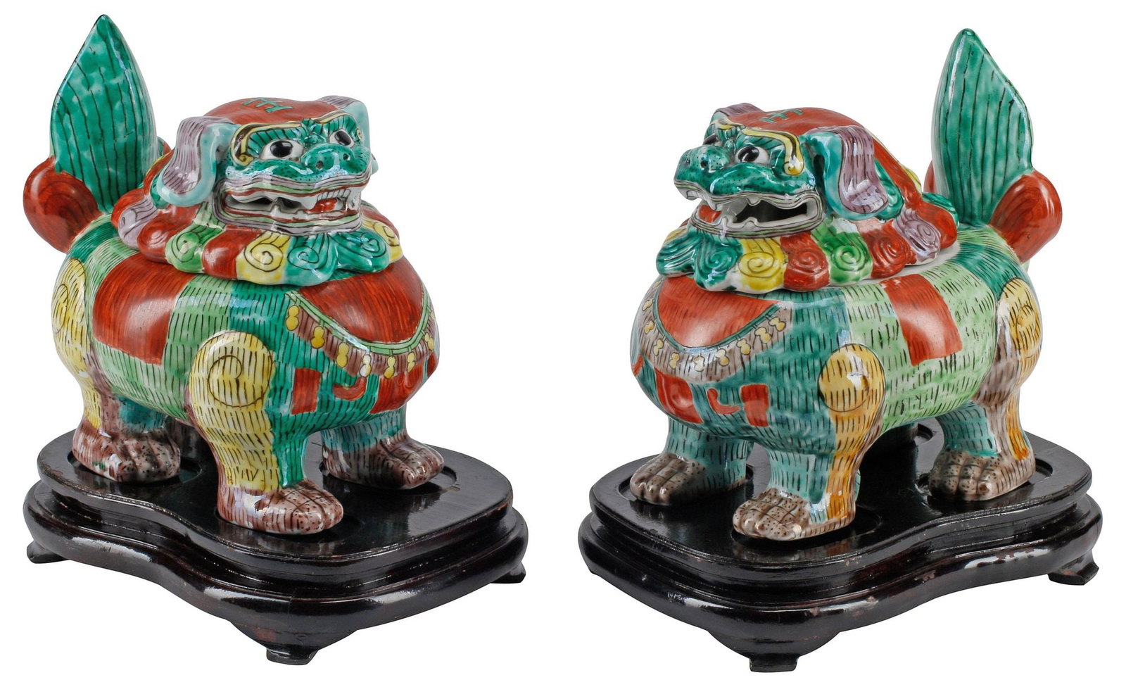 (2) CHINESE FAMILLE VERTE PORCELAIN FOO LION CENSERS ON WOOD BASES (1 of 4)