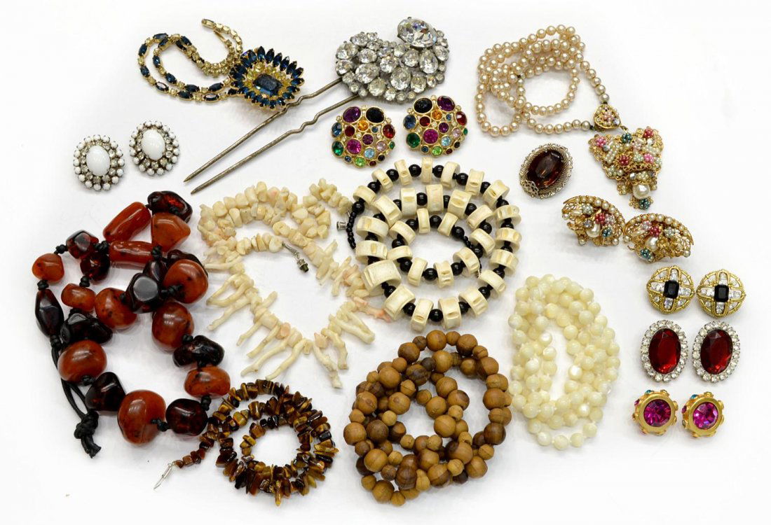 COLLECTION OF VINTAGE COSTUME JEWELRY: (lot) Ladies costume jewelry group including (5 pairs) assorted clip earrings, set with various colored and clear stones, (3 piece) faux pearl suite in the style of Miriam Haskell, necklace and screw