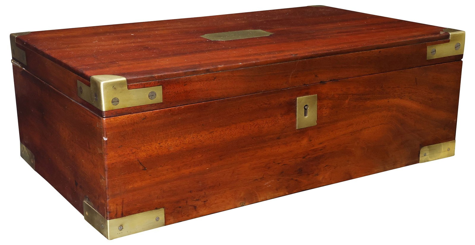 LARGE ENGLISH BRASS-BOUND MAHOGANY TABLE / SERVICE BOX: English mahogany box, 19th c., with brass-mounted central vacant cartouche, escutcheon, and corners, open interior retaining worn green felt liner, approx 6"h, 18"w, 11"d, 6lbs