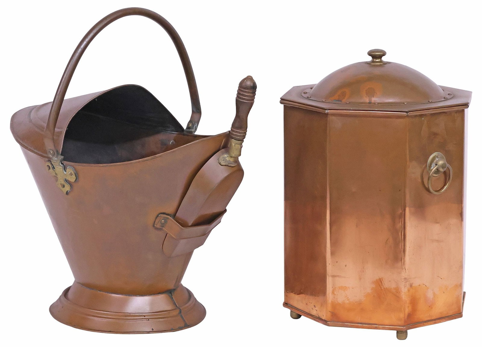 (2) ENGLISH COPPER COAL VESSELS, SCUTTLE W/ SCOOP & OCTAGONAL BUCKET: (lot of 2) English copper coal vessels, late 19th/ early 20th c., including: (1) handled scuttle, with conical body, accompanied by scoop, scuttle: approx 21"h, 15.5"w, 18.5"d, scoop: approx 13"l; (1)