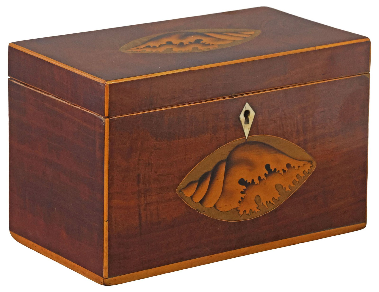 ENGLISH GEORGE III SHERATON STRING-LINED MARQUETRY MAHOGANY TEA CADDY: English George III mahogany tea caddy, late 18th/ early 19th c., the rectangular case with string-lined borders, oval conch-shell marquetry paterae to the hinged lid and front, centered by a diamond-f