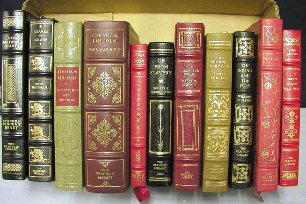 11 FRANKLIN LIBRARY BOOKS ALL LIKE NEW, N: 11 FRANKLIN LIBRARY BOOKS ALL LIKE NEW, NOT READ, SOME WITH EX-LIBRARY TAG ON FIRST BLANK PAGE. WHITMAN,BENET, LINCOLN SPEECHES, SANDBURG LINCOLN, STEPHEN CRANE, BOOKER WASHINGTON, WALLACE, FAULKNER,V