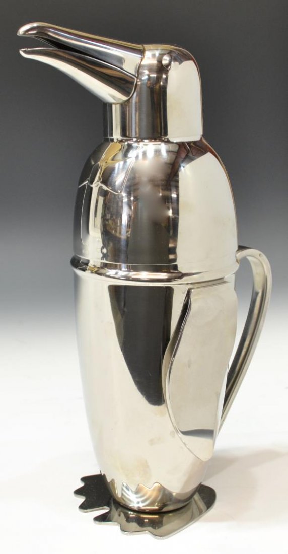 SILVERPLATE COCKTAIL SHAKER OF PENGUIN FORM: Silver plate cocktail shaker in the form of a penguin with molded bow tie, 10.75"h, 1.25lb *Provenance: The estate of Douglas B. Marshall (1917-2007) and his wife, Margaret Cullen Marshall. Las Palmas