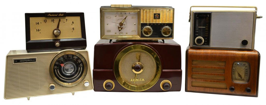 (6) COLLECTION OF VINTAGE ZENITH, TRANSITONE, BELL: (lot of 6) Collection of Vintage table radios, comprising: (1) ivory colored Zenith Royal 76, portable, 6.75"h, 10.75"w, 4.25"d; (1) wood Transitone TH1, electrified, 7.5"h, 11.5"w, 5.25"d; (1) Packar