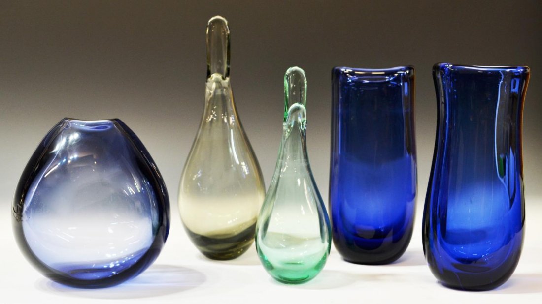(5) DANISH ART GLASS VASES, PER LUTKEN (1916-1918): (lot of 5) Collection of mid-century art glass vases, Per Lutken (Danish, 1916-1998) for Holmegaard, various colors and forms including 'Naeb', one dated 1961 underfoot, each signed, largest: 9.75"h,