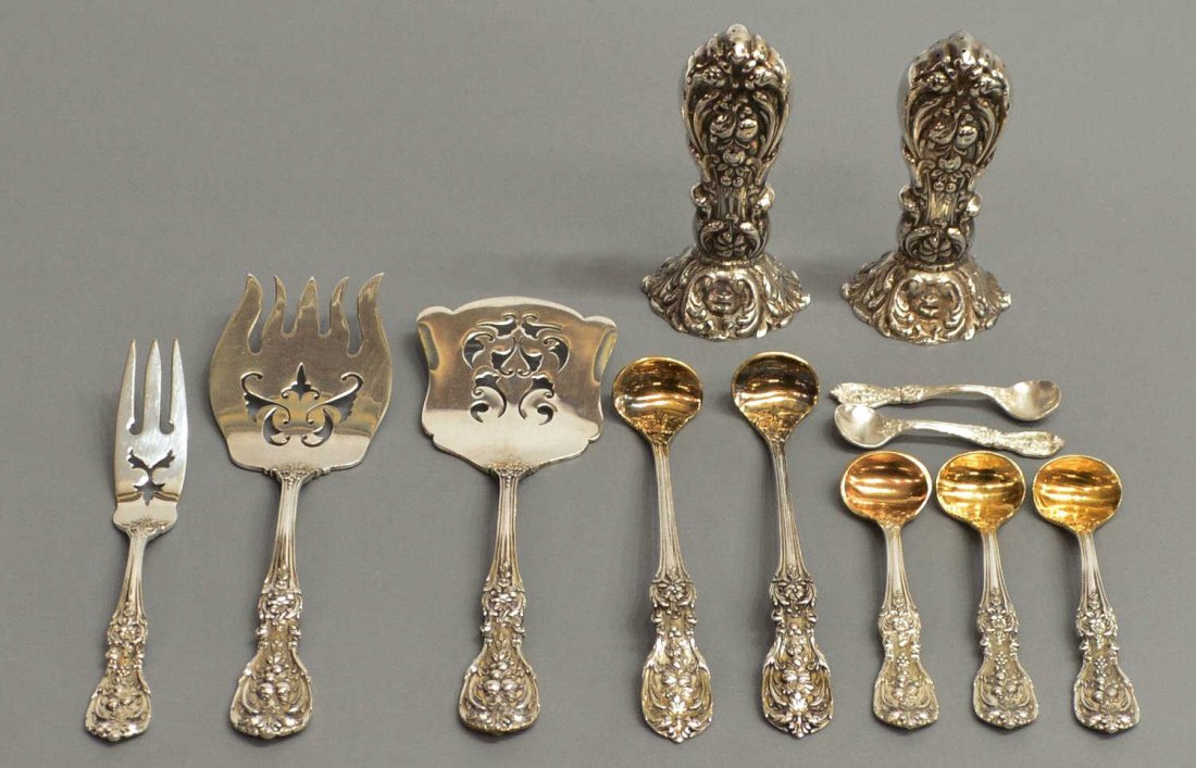 (12) REED & BARTON 'FRANCIS I' STERLING SERVICEWAR: (lot of 12) Reed & Barton 'Francis I' sterling silver service items: (pair) salt and pepper shakers, 3.5"h; (2) small sauce ladles, 4.75"l; (2) small salt spoons,(3) large having gilt bowls, 3.5"l; (1
