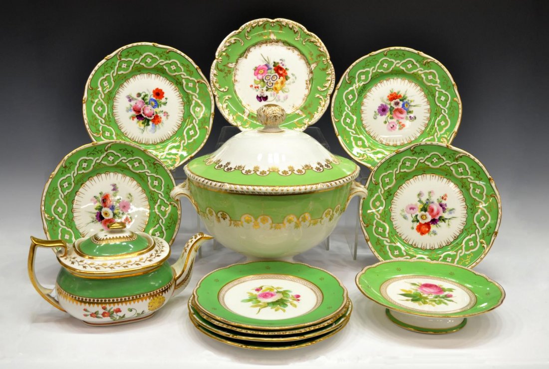 (12) ANTIQUE ENGLISH BLOOR DERBY & OTHER TABLEWARE: (lot of 12) Collection of English parcel gilt dinnerware,19th c. and later, including: (1) Bloor Derby porcelain lidded tureen, gilt foliage and scrolling ornamentation on a pale green and white groun
