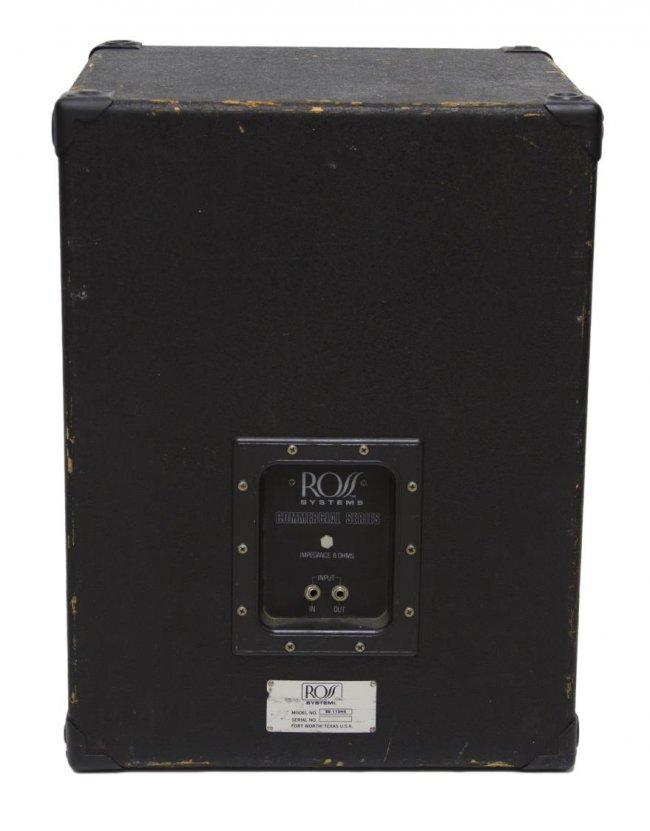 (2) ROSS SYSTEMS 115HS 15" SPEAKERS Lot 225