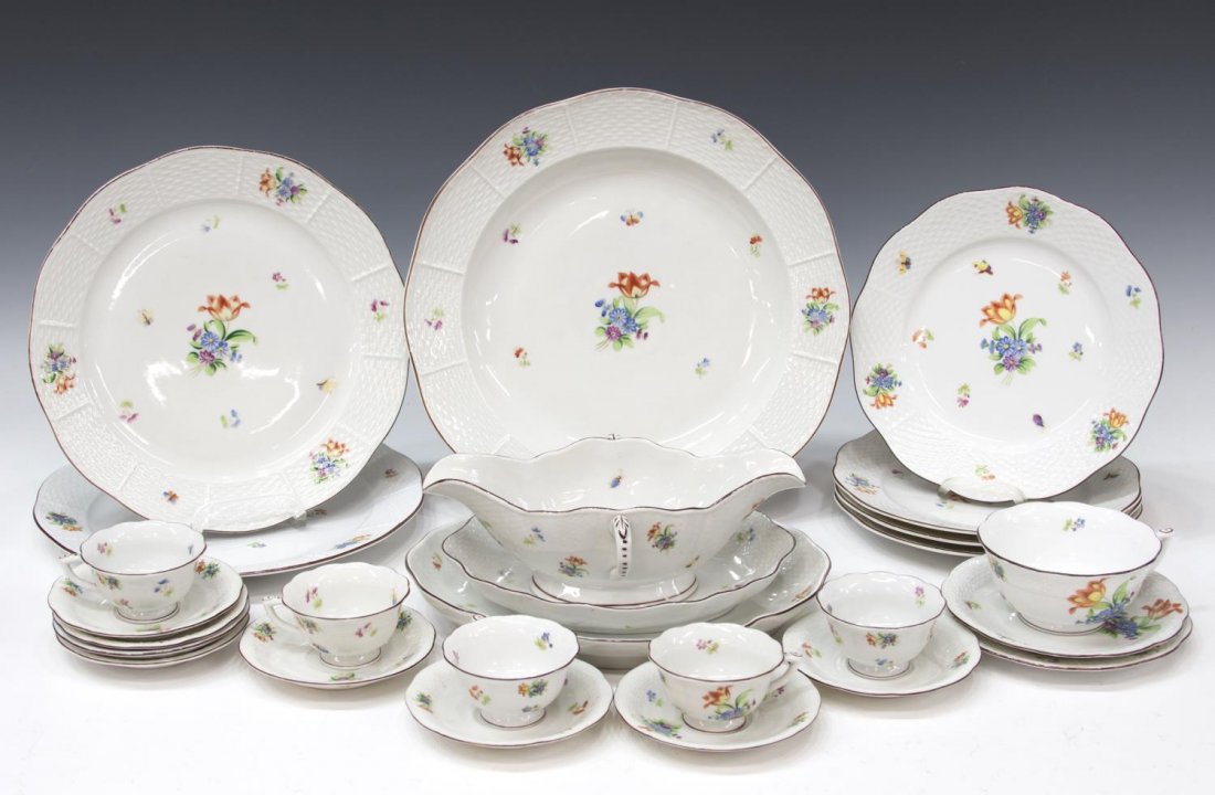 (26)HEREND PORCELAIN BUGS & BUTTERFLIES DINNERWARE: (set of 26) Hungarian handpainted dinnerware, Herend, a central floral spray surrounded by butterflies and flowers, basket weave border, including: (2) dinner plates, one with lighter white ground and