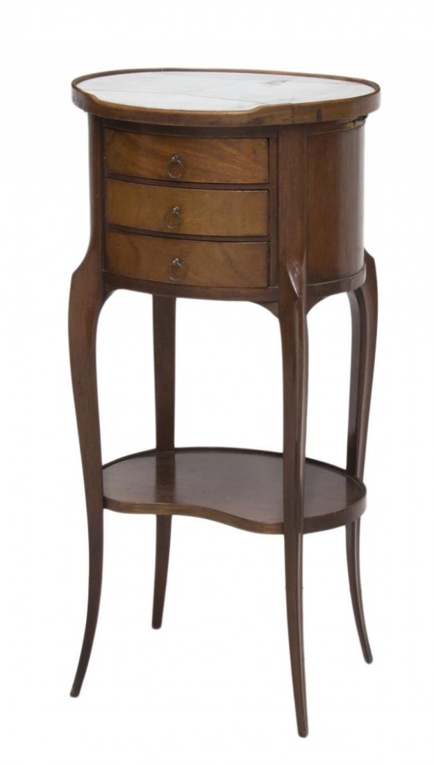 LOUIS XV STYLE MARBLE TOP LAMP TABLE: Louis XV style lamp table, 20th c., having an oval marble top over two pull our side trays, three drawers, all rising on tapered cabriole legs joined by a lower shelf, 27.5"h, 14"w, 11.5"d Start Price