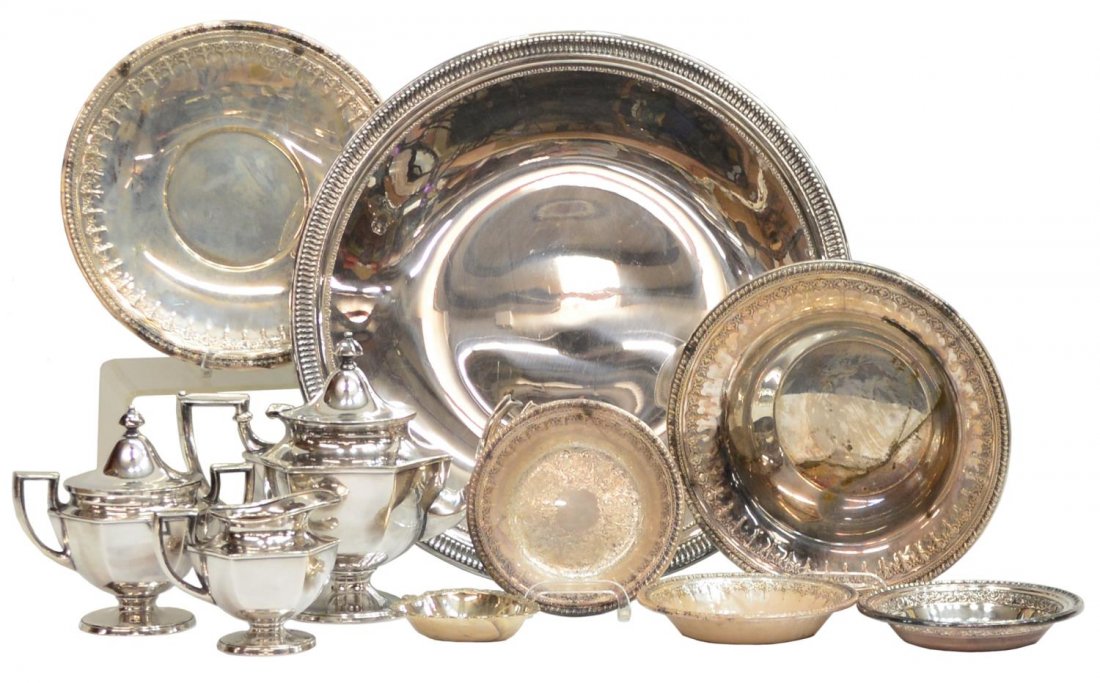 (10) COLLECTION OF SILVERPLATE SERVICE & TABLEWARE: (lot of 10) Silver plate service and tableware: (3 piece) Meridian Silverplate Company tea service, Classical design, comprising (1) kettle, 8.25"h, (1) cream pitcher, 4"h, (1) lidded sugar, 6.5"h; (5