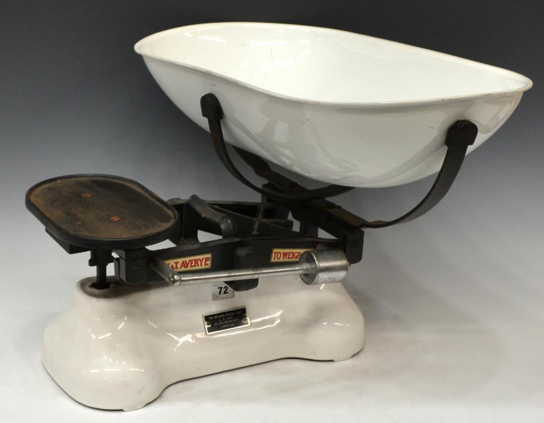 LARGE ENGLISH BABY WEIGHING SCALE: English W & T Avery baby scale, plastic basin on large base, attached label of name and address as pictured, 15"h, 21"l, 23"w, 30.75lbs Start Price: $60.00
