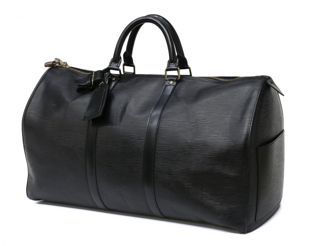 LOUIS VUITTON BLACK EPI LEATHER KEEPALL 45 DUFFLE: Louis Vuitton black Epi leather 'Keepall 45', double handled with luggage tag, exterior slot pocket, retaining lock and keys, slight wear and staining to interior, bag: approx 12"h, 20"w, 9.5"d, 3.5lb