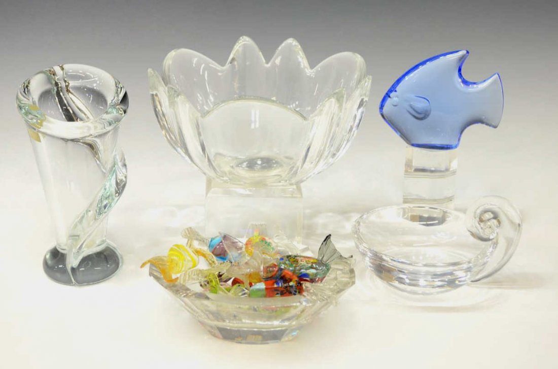 (17) STUEBEN, SWEDISH, FRENCH, ITALIAN ART GLASS: (lot of 17) Collection of art crystal and glass cabinet items, including: (1) Orrefors glass Tulip bowl, designed by Lars Hellsten, base signed and numbered, some wear and scuffs, approx 4"h, 8"diam;