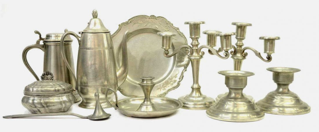 (10) COLLECTION PEWTER CABINET & TABLE ITEMS: (lot of 10) American and Continental pewter articles: (1) German bonbonniere, possibly 18th c or earlier, "fein zinn" stamped twice and touchmark of crowned shield and crossed mallets on interior base