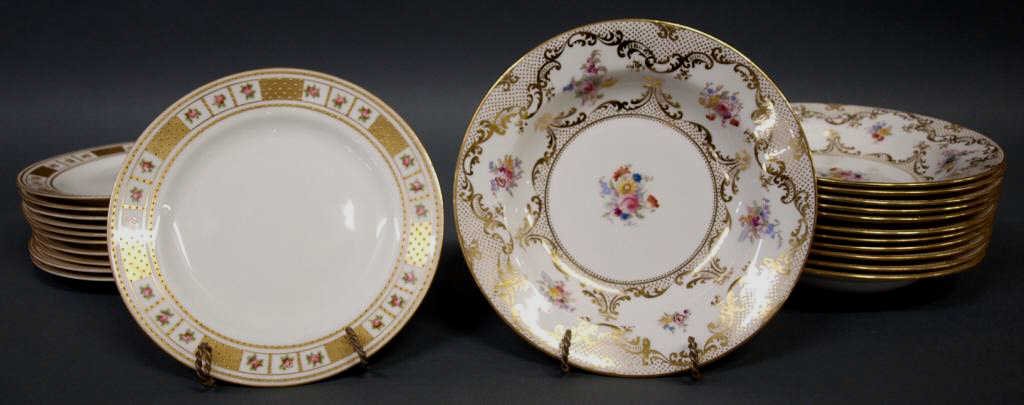 (23) G. JONES & OVINGTON GILDED PORCELAIN PLATES: (lot of 23) English George Jones & Sons porcelain tableware, early 20th c., two patterns: (12) bowls for Tiffany & Company, New York, fancy gilded decoration enclosing reserves of floral sprays on a w